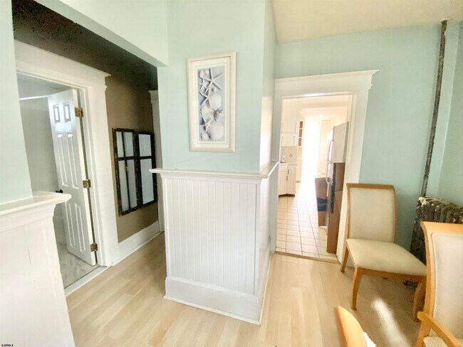 Foto del edificio - 5707 Monmouth Ave