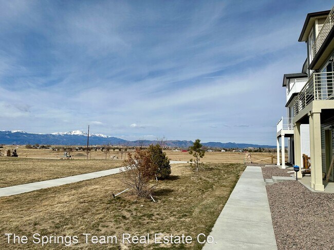 Foto del edificio - 3 br, 2 bath House - 5808 Thurless Lane