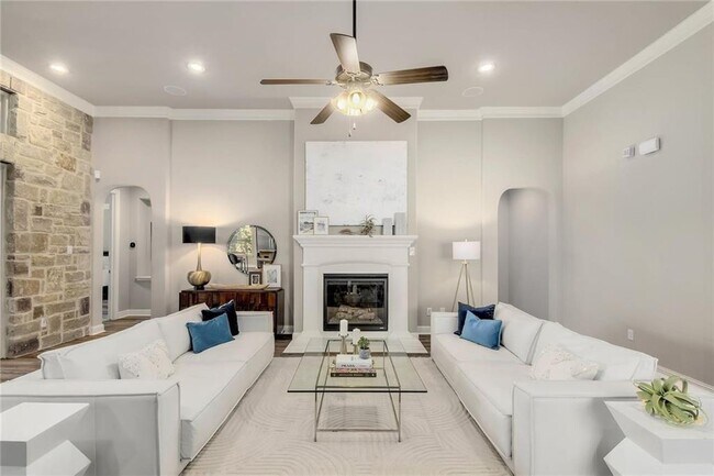 Foto del edificio - 309 Enchanted Hilltop Way