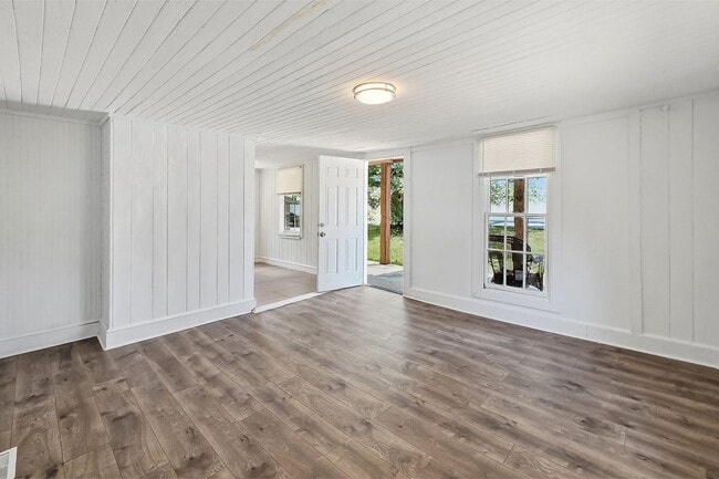Building Photo - 1547 Joyner Ave SE