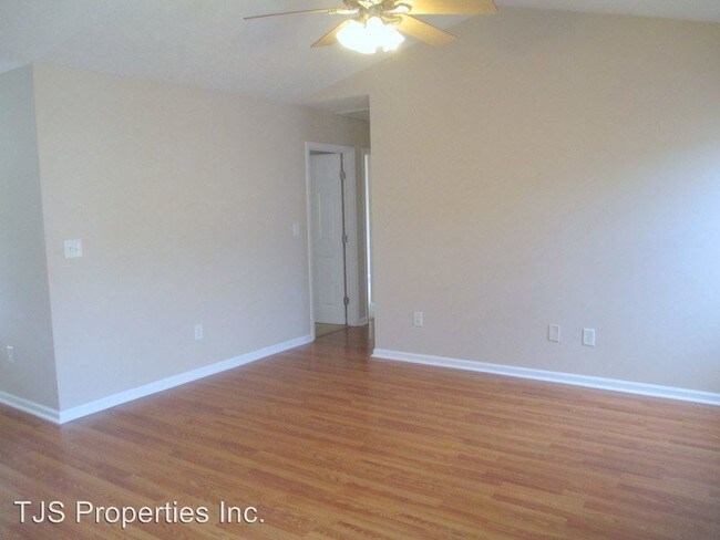 Building Photo - 105 Eagle Trail