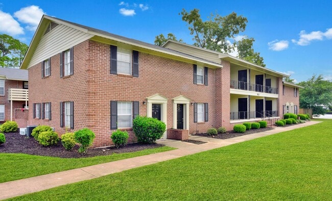 Building Photo - Shoreham Apartments