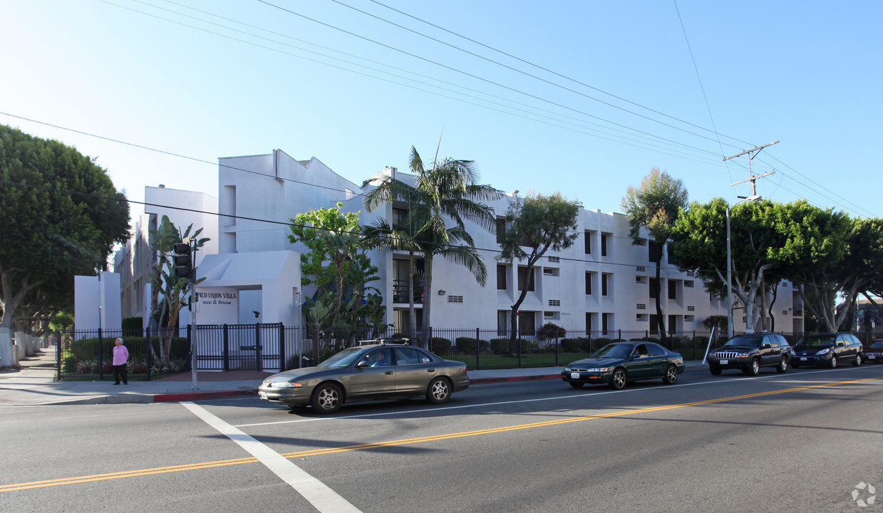 Primary Photo - Pico Union Villas