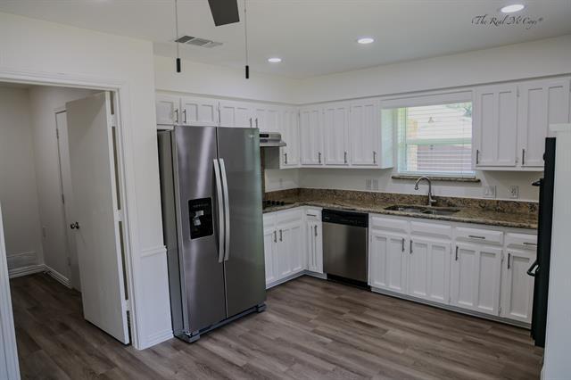 Foto principal - 2122 Teakwood Ln