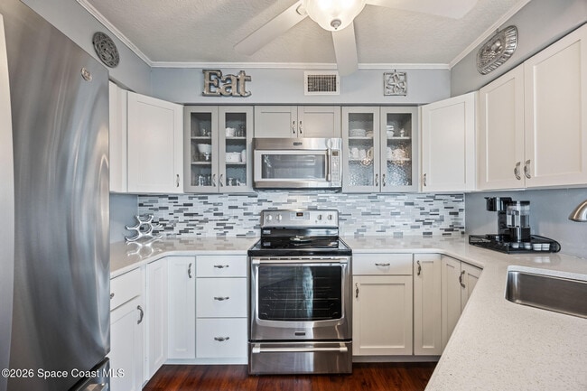 Building Photo - 7050 US-1