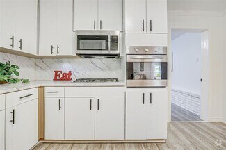 Building Photo - 7650 US-69