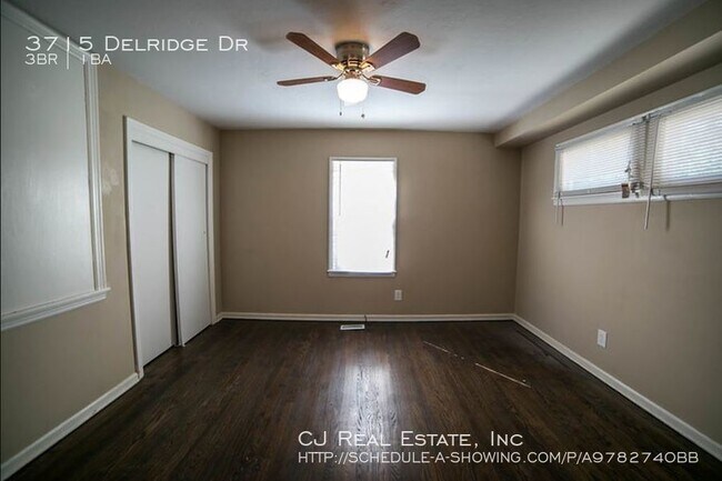 Building Photo - 3715 S Delridge Rd