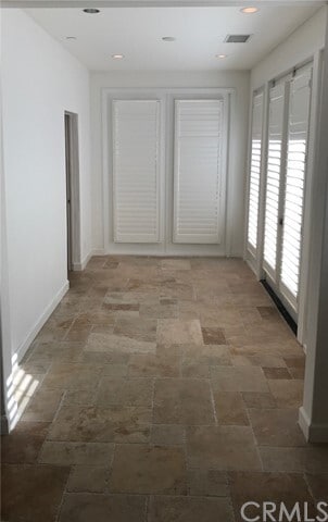 Building Photo - 83 Cherry Tree