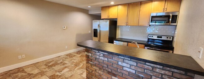 Foto del edificio - Columbine1104 (CW-KS)