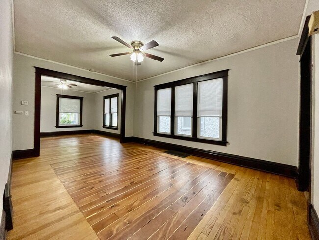 Foto del edificio - Three Bedroom Home in Muskegon