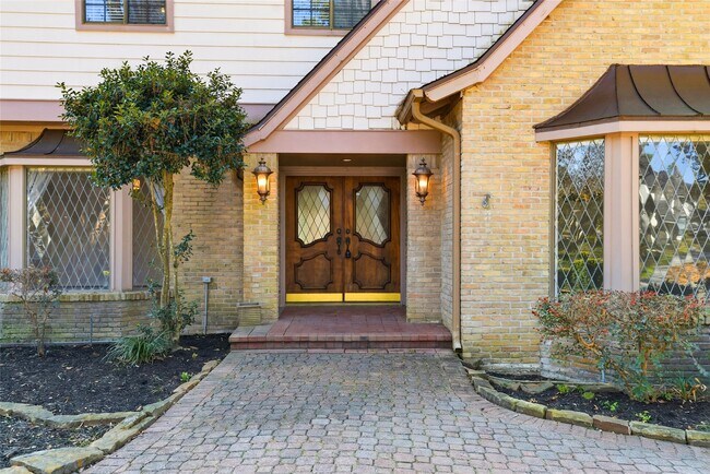 Foto del edificio - 3718 Wildwood Ridge Dr