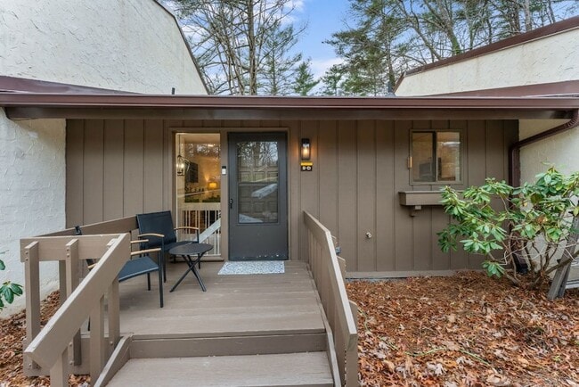 Foto del edificio - 50 Dogwood Knob