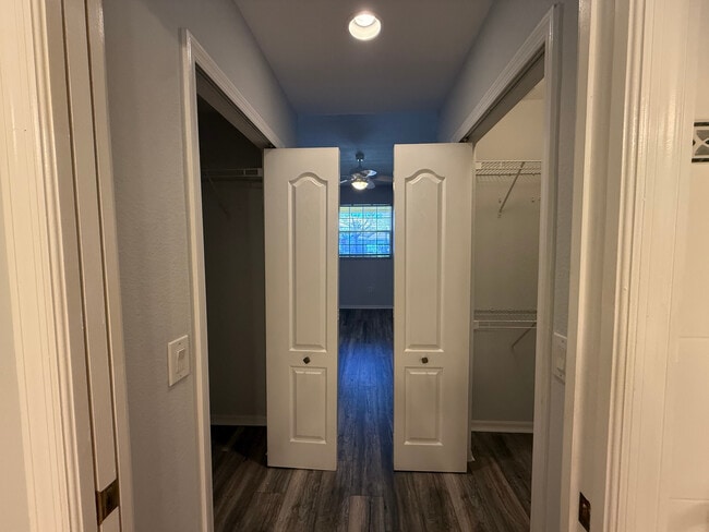 Foto del edificio - 6816 Sterling Greens Pl