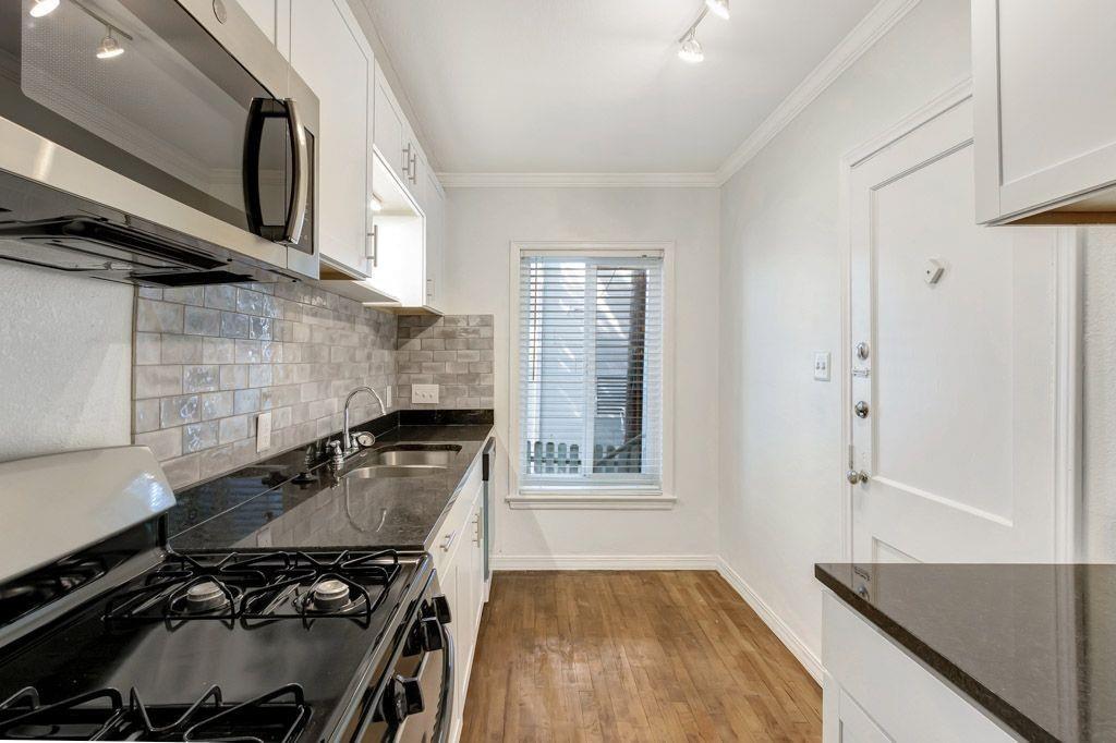 Primary Photo - 1507 Pease Rd