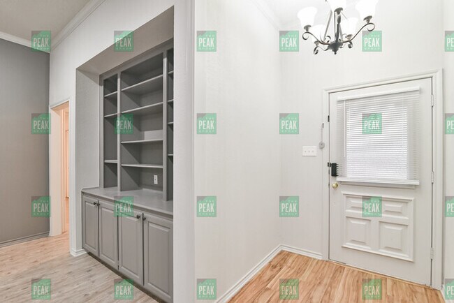 Foto del edificio - Beautiful 3/2/2 in SW Arlington!