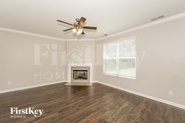 Foto del edificio - 4131 Park Crossings Dr