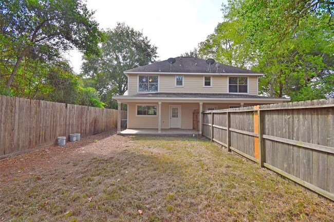 Foto del edificio - 504 Texas St