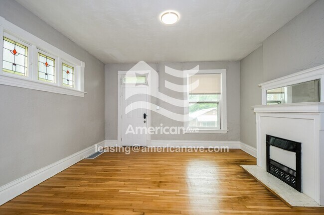 Foto del edificio - 7232 Stanley Ave