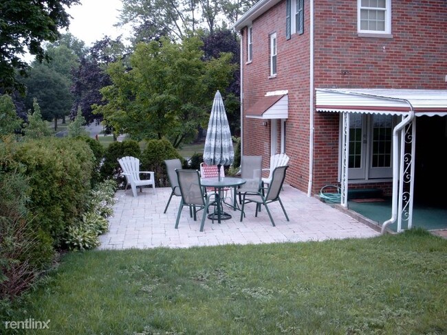 Building Photo - 3 br, 3 bath House - 3857 Meadowbrook Blvd