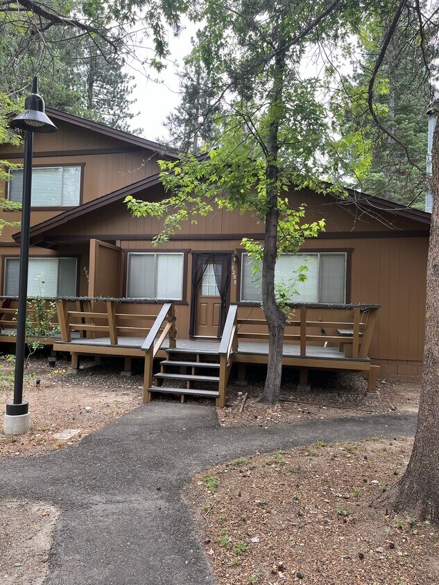 2288 Sky Meadows Ct, South Lake Tahoe, CA 96150 House Rental in South
