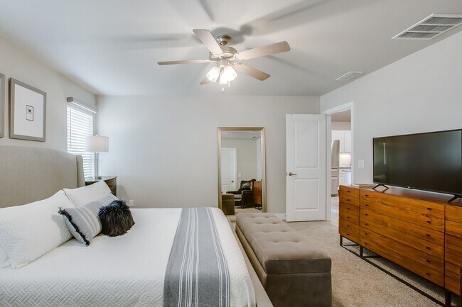 Building Photo - New Construction 3/2/2 in Cooper District!