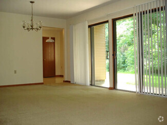 Building Photo - Crystal Tree Apartments