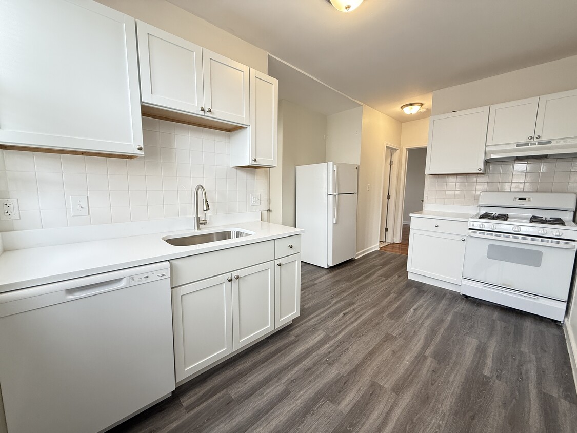 Photo - 6 Pama Gardens Unit 3 COPY