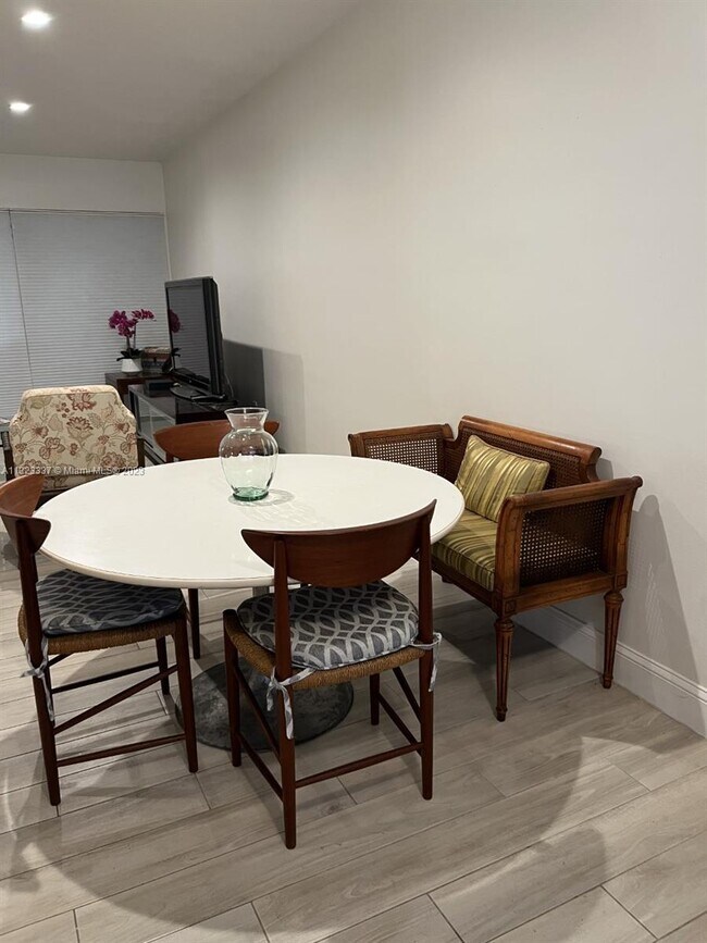 Building Photo - 7294 Gary Ave