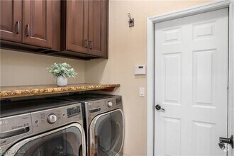 Building Photo - 12413 Rock Ridge Ln