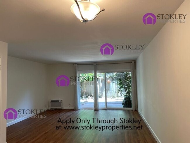 Building Photo - Stokley Properties Presents 1470 Creekside...
