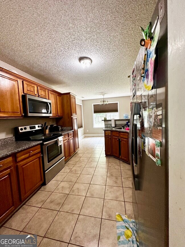 Foto del edificio - 520 Millbrook Villa Dr