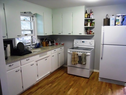 Building Photo - 3056 6th St