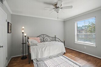 Building Photo - 7575 Katy Fwy