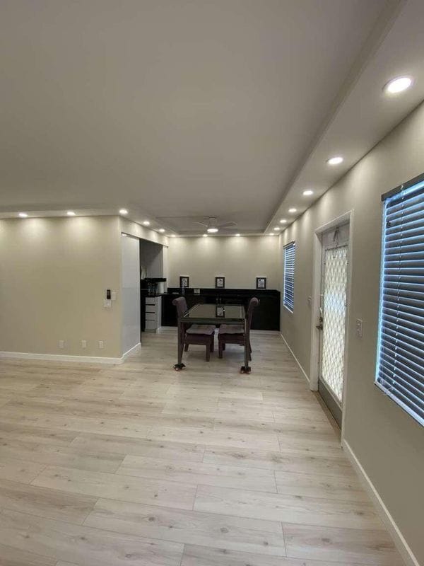 Foto del edificio - 4048 Exeter C