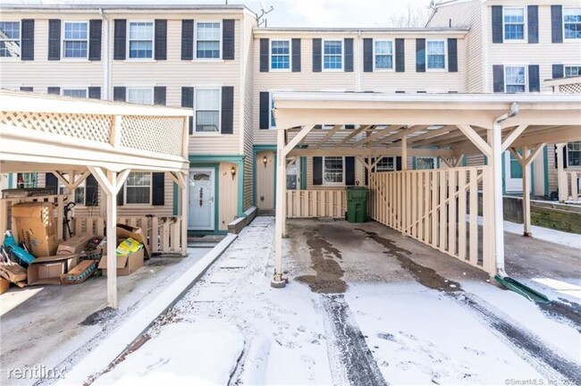 Foto del edificio - 3 br, 1 bath Townhome - 11 Rising Trail Ct