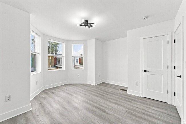 Building Photo - 5729 Hadfield St