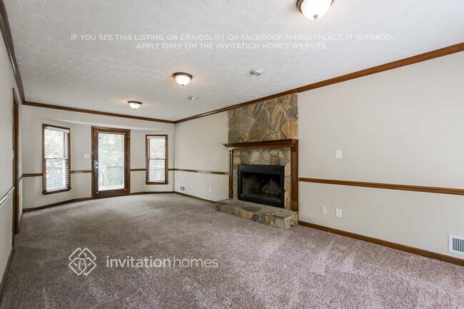 Foto del edificio - 5130 Brownwood Dr