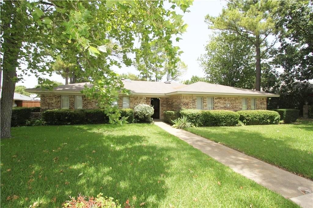 Primary Photo - 1531 San Antone Ln