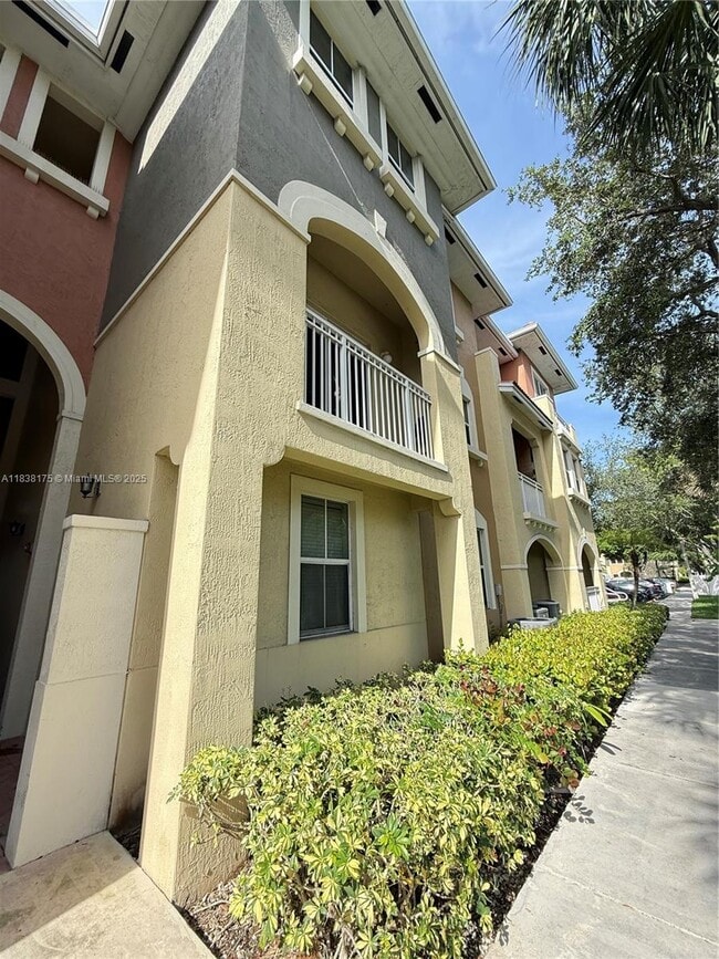 Foto del edificio - 10805 NW 89th Terrace