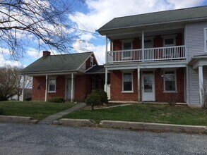 Building Photo - 931-933 Old Elizabethtown Rd