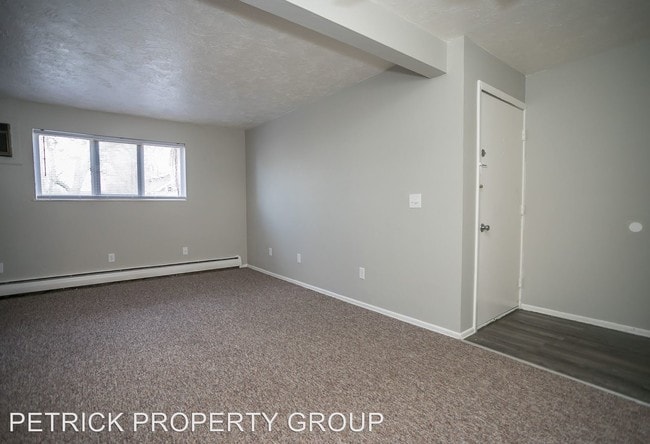 Building Photo - 2 br, 1 bath Apartment - 545 E. Erie Ave