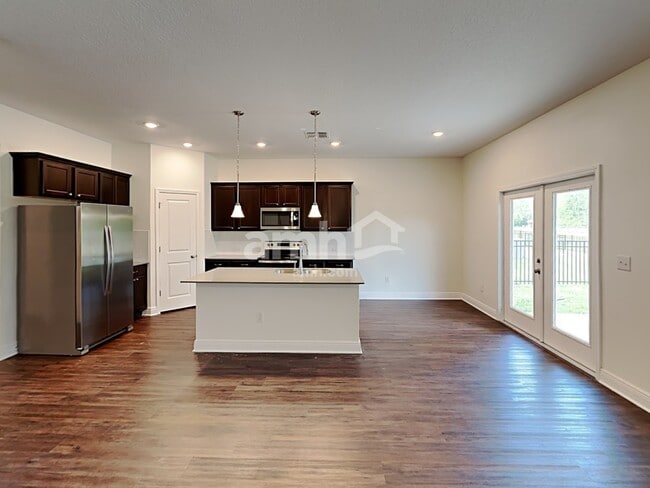 Foto del edificio - 20443 Calla Lily Dr