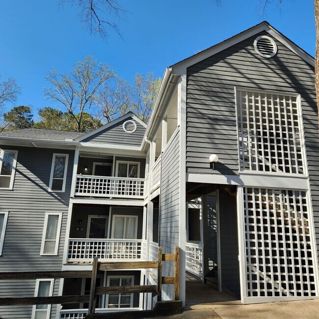 Foto del edificio - 2 Bedroom Condo for rent