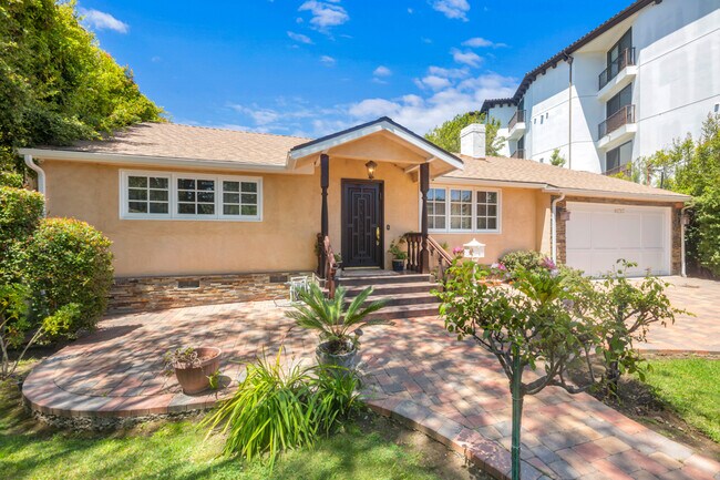 Foto del edificio - 11717 Chenault St