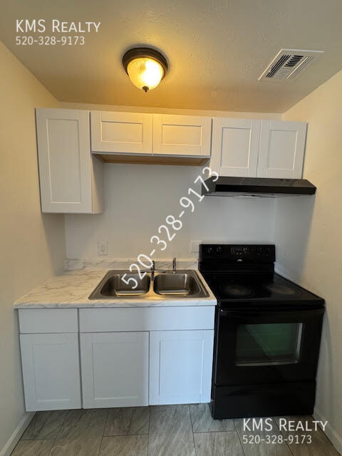 Foto del edificio - One bedroom one bath-759 E Pastime Rd-OWNE...