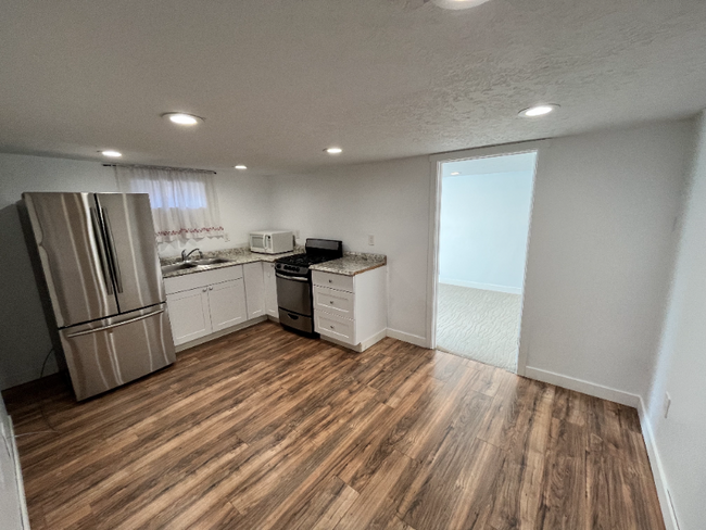 75 S 300 W Unit 2, American Fork, UT 84003 - Room for Rent in American ...