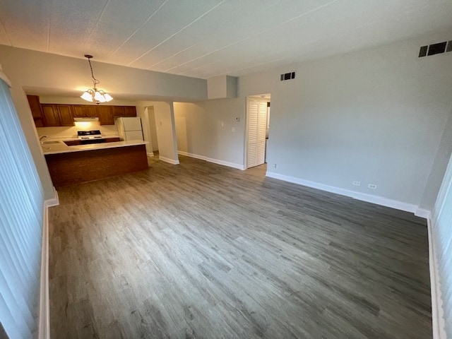 Building Photo - Lakeview Terrace Apartments
