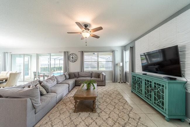 Building Photo - 16514 Silver Brook Way