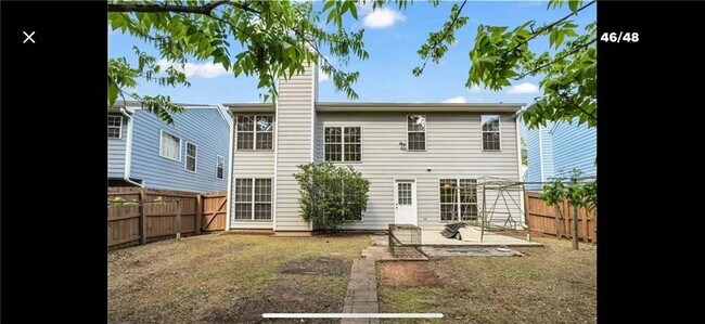 Foto del edificio - 3504 Benthollow Ln