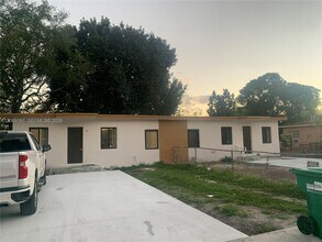 Building Photo - 2238 NW 93rd Terrace